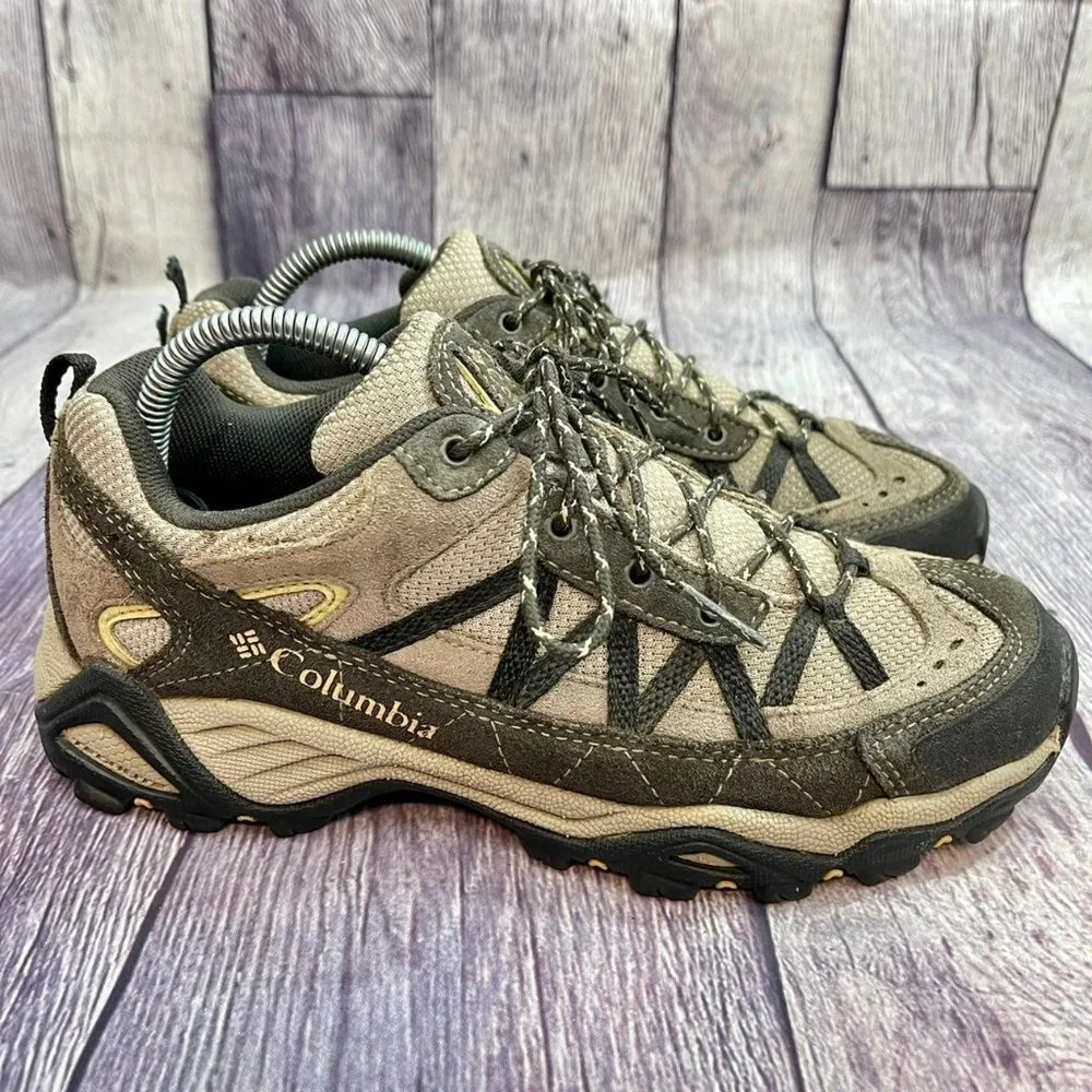 Columbia Ashlane Low Hiking Trail Boots Women's Size 7 Brown Waterproof Shoes
